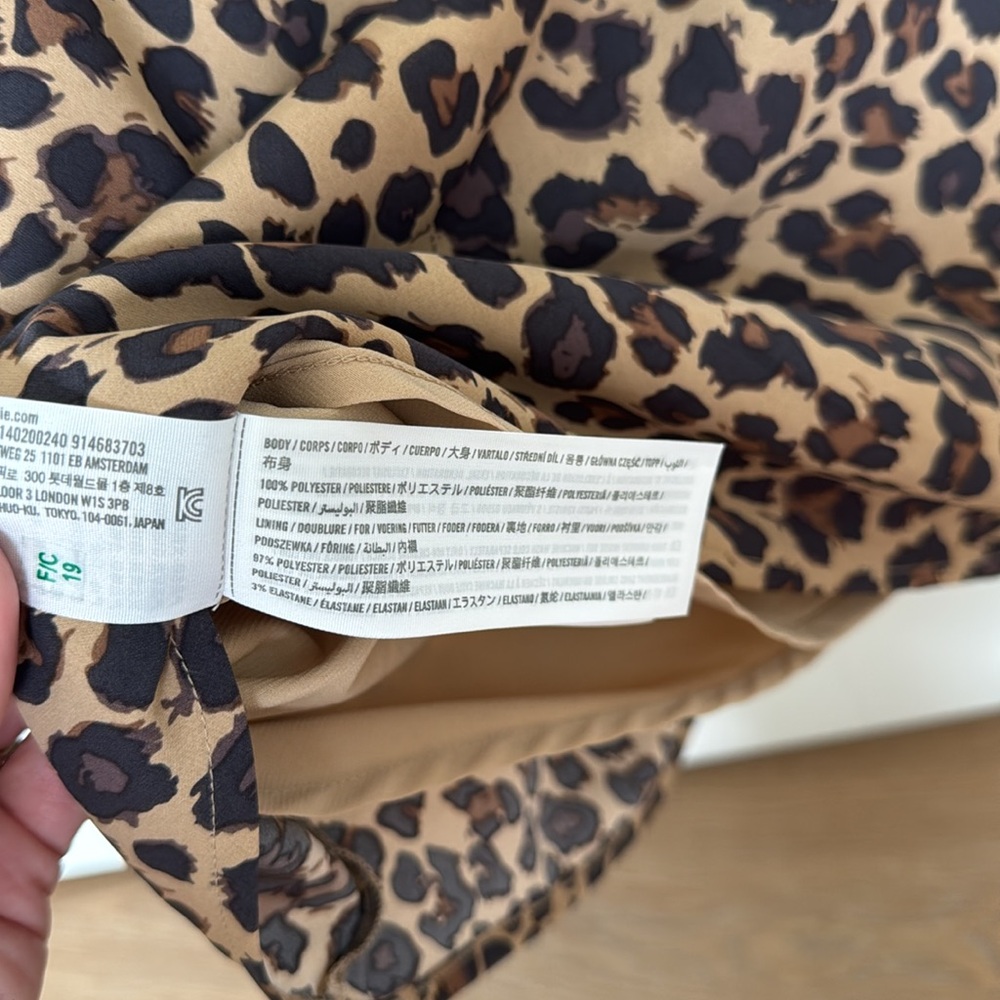 Abercrombie leopard tank - Picture 6 of 11